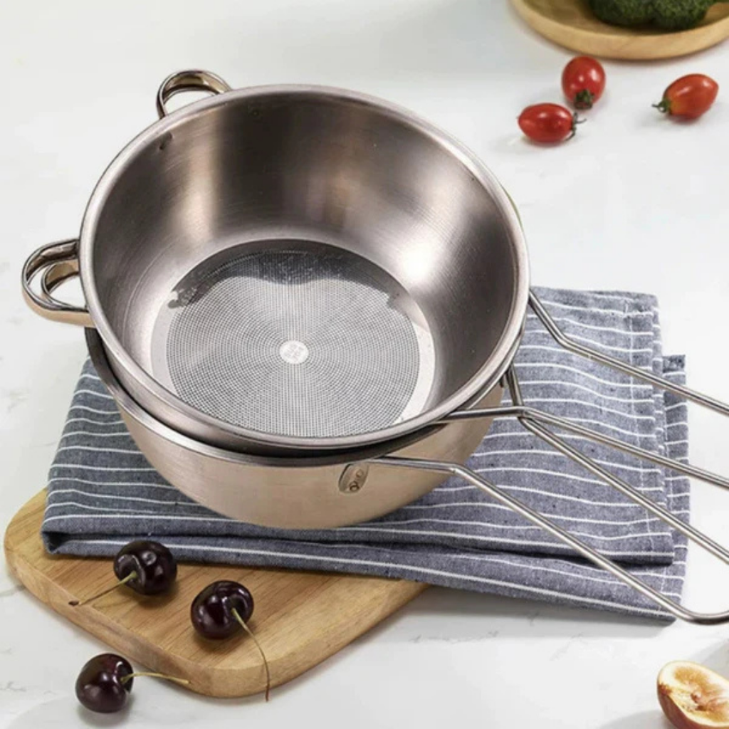 Multipurpose Stainless Steel Draining Sieve Bowl with Heat Resistant Handle